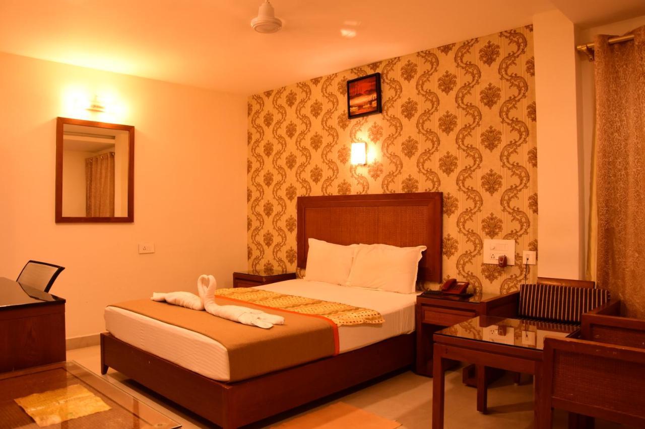 Khammam Budget Hotel מראה חיצוני תמונה