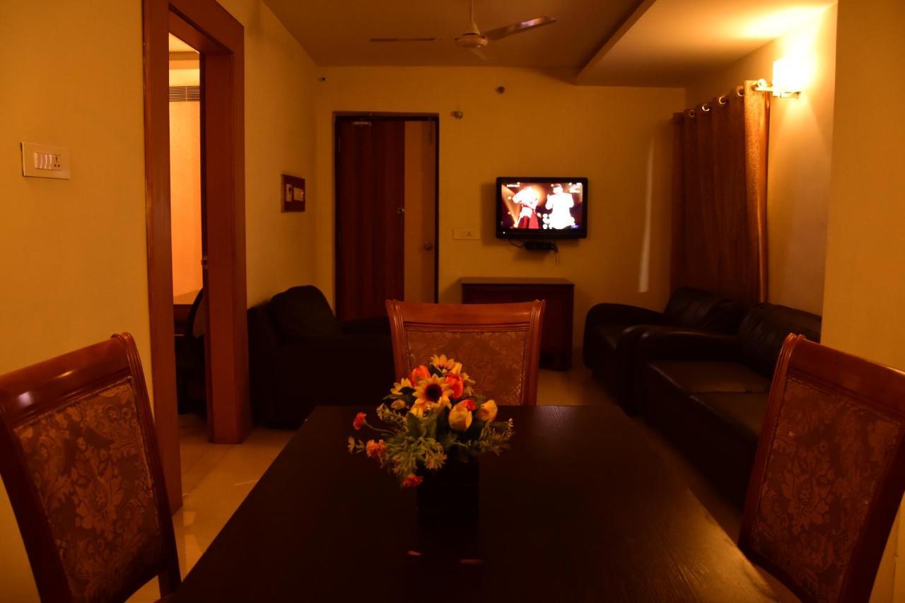 Khammam Budget Hotel מראה חיצוני תמונה