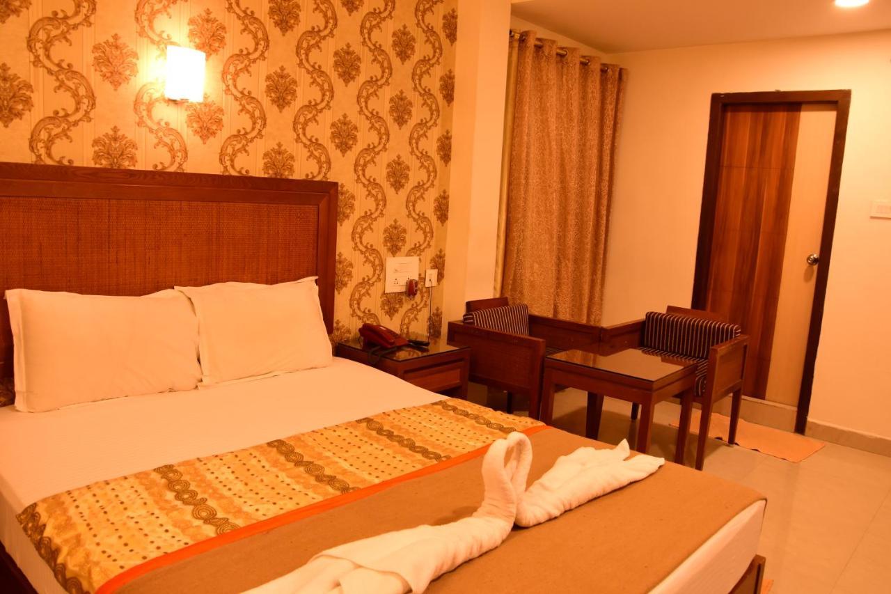 Khammam Budget Hotel מראה חיצוני תמונה